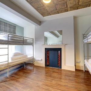 Bed in 6-Bed Mixed Dormitory Room
