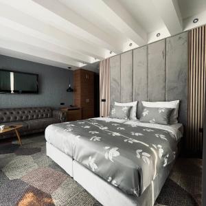 Superior Double Room with City View