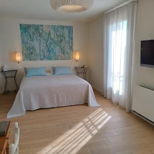Suite with Garden View