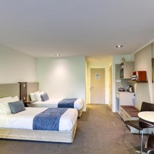 Standard Room (No View/Road Facing)