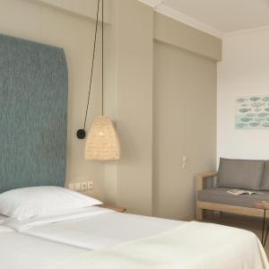 Junior Suite with Mountain View Private Pool (min. Age 8 Years Old)