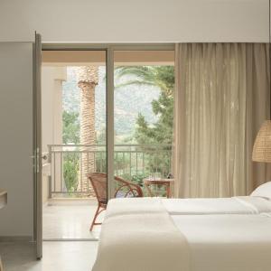 Mountain View Room