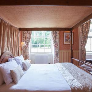 Double Room with Four Poster Bed