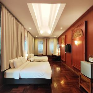Quadruple Room A