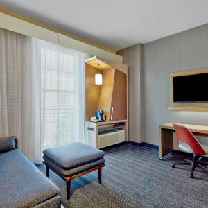 One-Bedroom King Suite with Courtyard View and Sofa Bed