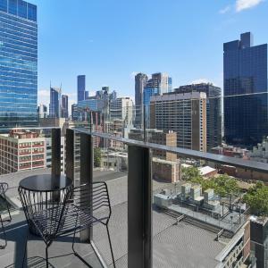 Executive One-Bedroom King Suite with Terrace and City View