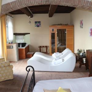 Double Room with Spa Bath