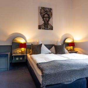 Large Double Room