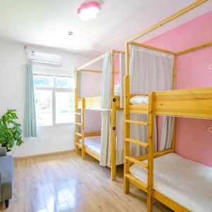 Quadruple Room with Shower