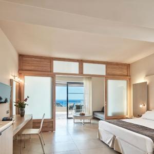 Superior Family Room Sea View