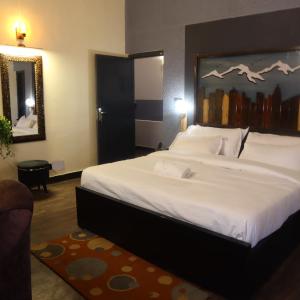 Deluxe Family Suite