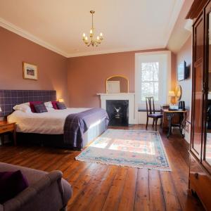 Glenlivet - Super King Size or Twin Room