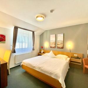 Small Twin Room