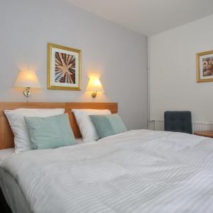 Double Room with Shower