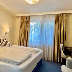 Double or Twin Room with Shower