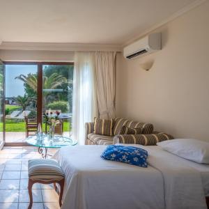 Μythica Two Bedroom Family Suite