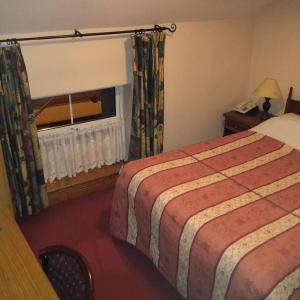 Single Room with Bathroom