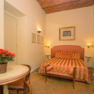 Double Room with Courtyard View