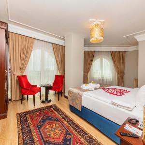 Corner Suite