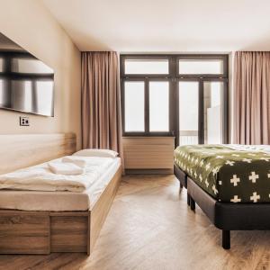 Maxi Triple with Balcony