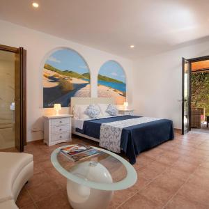Suite with Private Pool