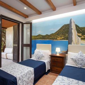 Junior Suite with Garden View
