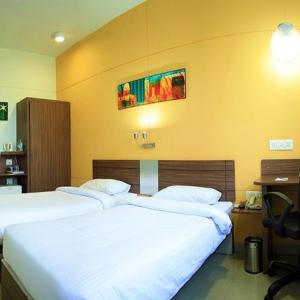 Queen Room