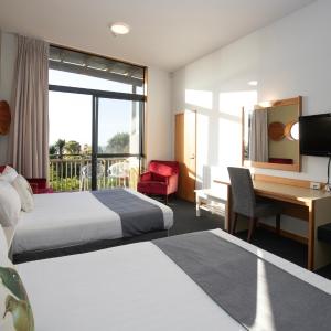 Rainforest Room – Balcony
