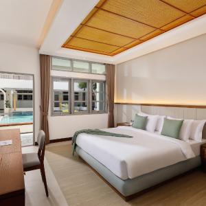 Mahata Pool Level - First Floor