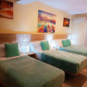Classic Quadruple Room