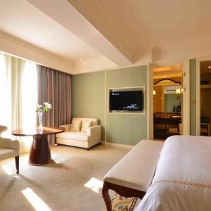 Executive King Room