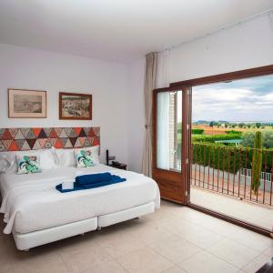 Double or Twin Room with Balcony