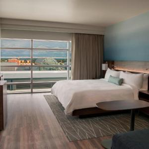 King Room with City View