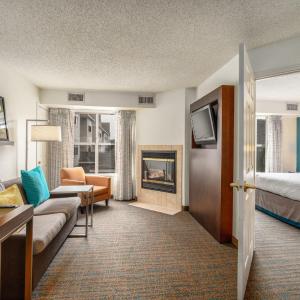 Two-Bedroom Queen Suite with Sofa Bed