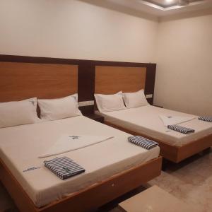 Deluxe Queen Room with Two Queen Beds