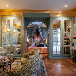 Suite with Terrace with Free Spa Access