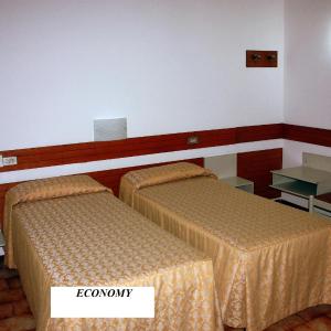 Economy Twin Room
