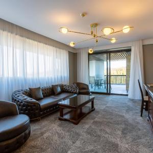Two-Bedroom Superior Floor Apartment