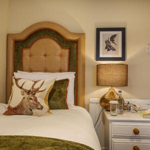 Classic Single Room