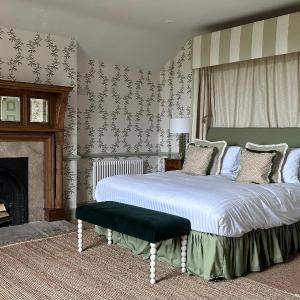 Fort Henry Suite