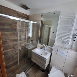 Double Room with Pool View