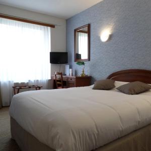 Double Room with Shower & Toilet