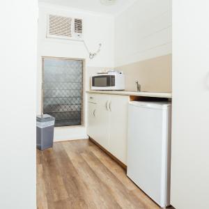 Executive King Room with Kitchenette