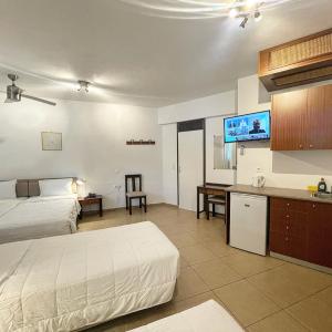 Economy Quadruple Room