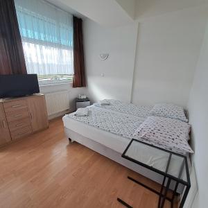 Deluxe Double or Twin Room with Balcony