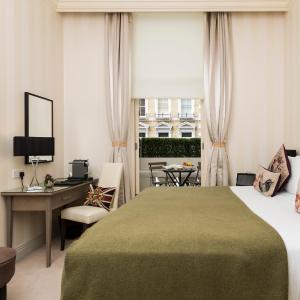 Executive Balcony, Guest room, 2 Twin/Single Bed(s), Balcony