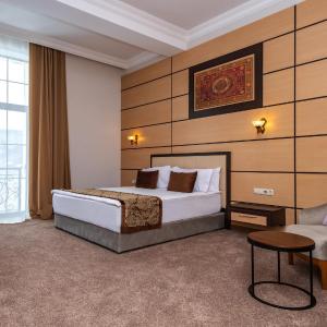 Suite with Balcony