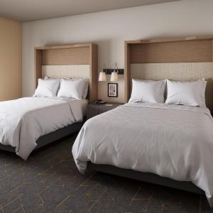 Queen Suite with Two Queen Beds