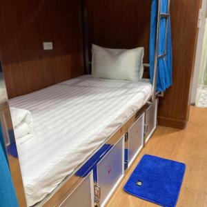 Bed in 4-Bed Mixed Dormitory Room