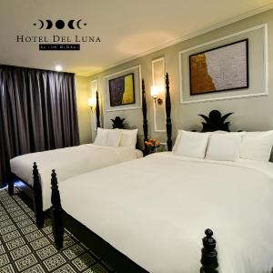Deluxe Twin Room with Balcony and City View